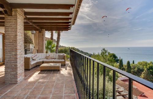 La Herradura House | Casa tradicional con bonito jardín