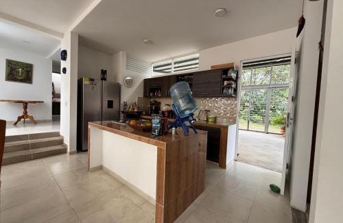 Mocoa House | Casa tranquila con jardín en Mocoa