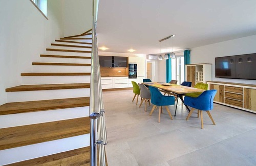 Rasopasno Villa | Casa Ulika with barrier-free ground floor and heated pool