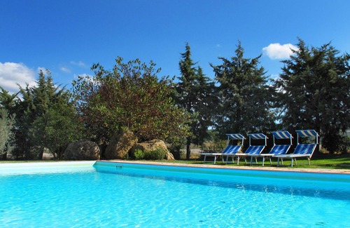 Pomarance Apartment | Casa Uva Agriturismo Le Selvole - Tuscany