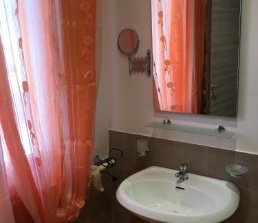 Sant'Isidoro House | Casa Vacanza Marijò