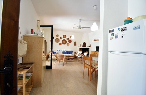 Chia House | Casa Vacanze il Bouganville - CASA VACANZE IL BOUGANVILLE