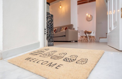 Alameda Apartment | Casa Valentina II: Comfort and Light in Downtown Seville