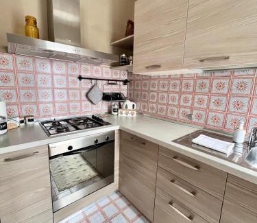 Saint-Vincent Apartment | Casa vista Saint Vincent accanto alle Terme