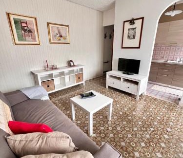 Saint-Vincent Apartment | Casa vista Saint Vincent accanto alle Terme