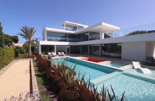 Cabo Roche Villa | Casa Wahi hau Oli-Super luxury villa very close to the beach