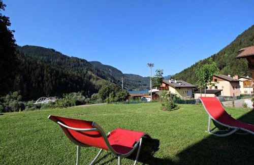 Castello-Molina di Fiemme Apartment | casa waldner