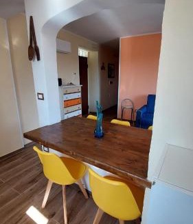 Monterosso Calabro Apartment | Casa Zia Maria 6 posti Monterosso Cost to Cost