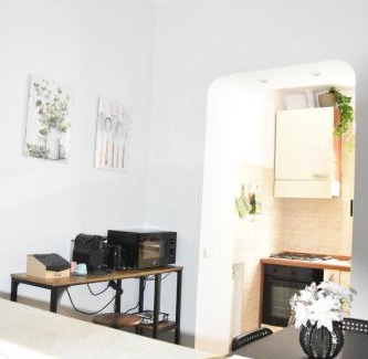 Quartiere XXIX Ponte Mammolo Apartment | Casalú - Giardino privato - Parcheggio gratuito - 600mt da Metro Rebibbia