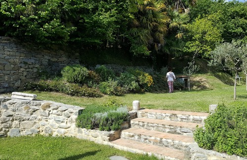 Ortonovo House | Casale Amati Il Frantoio, near Cinque Terre.