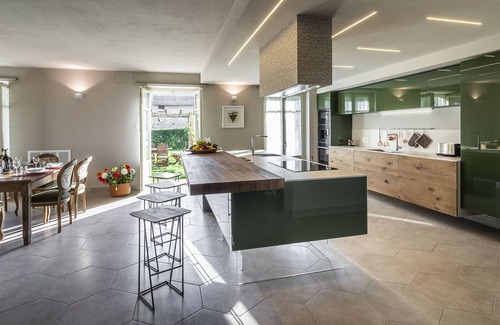 Canelli Villa | Casale Dell'acero Rosso 10, Emma Villas