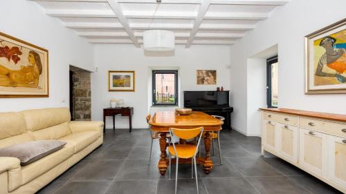 Ceccano Villa | Casale Paolina by Rentbeat