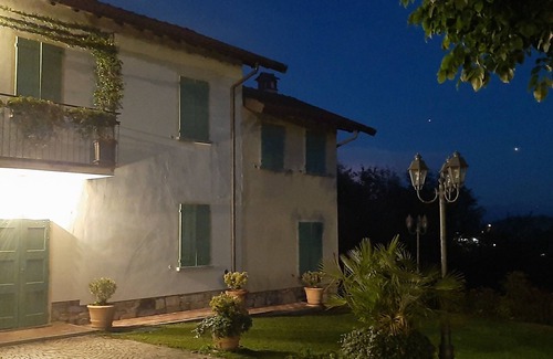Albese con Cassano Bed & Breakfast | Casale Raffaello B&B
