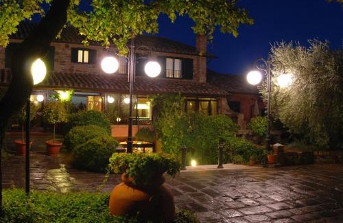 San Quirico d'Orcia Hotel | Casanova - Panoramic Rooms and Suites