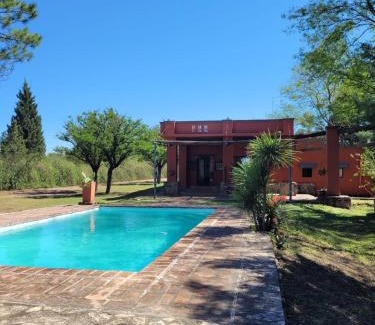 Falda del Carmen House | Casas de Campo