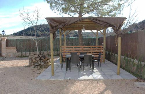 Ossa de Montiel Ski Chalet | Casas Rurales Tía María
