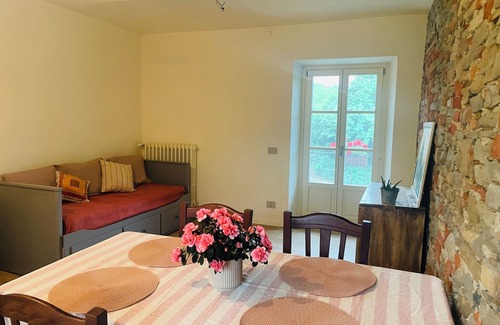 Rodello House | Cascina Piandamiane | Carlo suite, peaceful gateway in the Langhe countryside