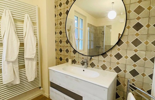 Rodello House | Cascina Piandamiane | Carlo suite, peaceful gateway in the Langhe countryside