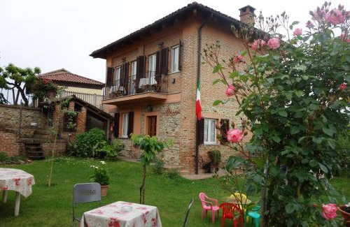 Collina del Negro House | CASCINA SAN SECONDO