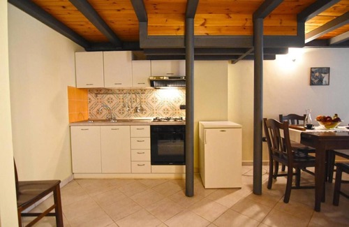 Quartieri Spagnoli Apartment | Case Cosi Napoli