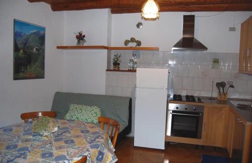 Coveyrand-Vieu Apartment | Case Gran Paradiso Rhemes Saint Georges Voix