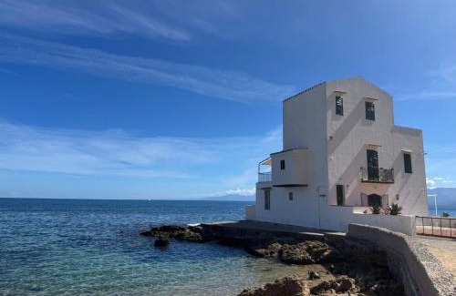 Porticello Apartment | Casetta Bianca Sant'Elia