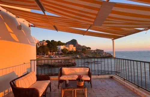 Porticello Apartment | Casetta Bianca Sant'Elia