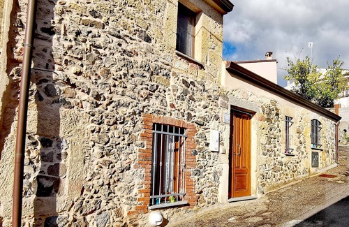 Cuglieri House | Casetta da Francesca - your relaxing vacation 15 min. from the sea