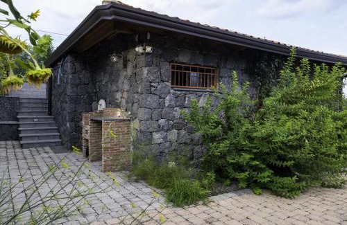 Viagrande House | Casetta delle Rose sull'etna