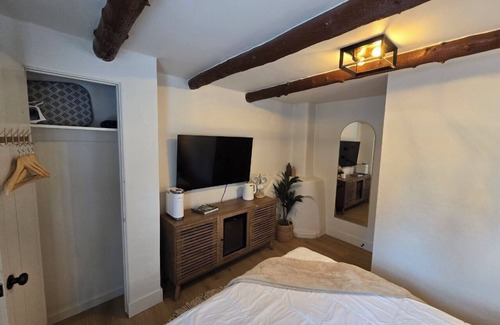 Manitou Springs Cabin | Casita 4: Historic Studio Retreat