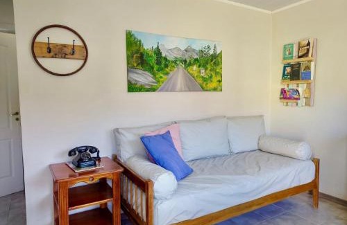 Esquel Apartment | Casita del centro Esquel luz natural, wifi alto, ideal parejas, check in autónomo