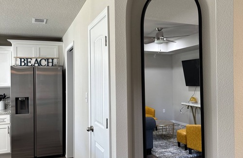 Ensley House | Casita Pacifica! By Pasific Sunshine Enterprises!
