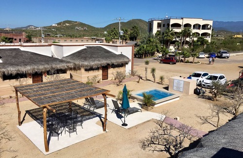 Cerritos House | Casita Paraíso Cerritos 2BR, AC, Hot Tub & Pool