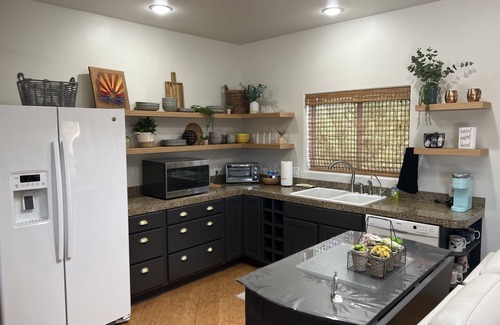 Pinnacle Peak House | Casita Tranquilla: a desert hideaway in beautiful Cave Creek