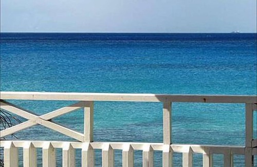 Mullins Apartment | Cassandra 2 Beach Apartments