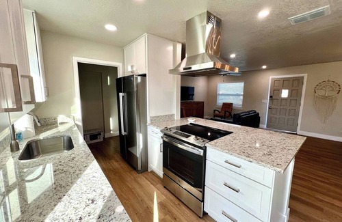 Casselberry House | Casselberry Commons 2/2