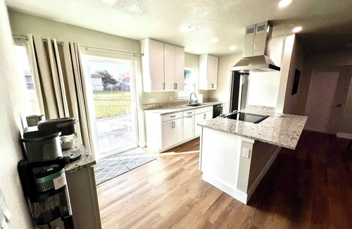 Casselberry House | Casselberry Commons 2/2