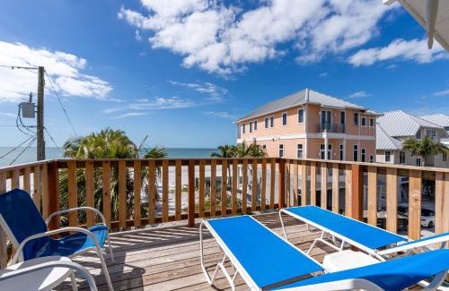 Mid Island House | Castaway Cottage