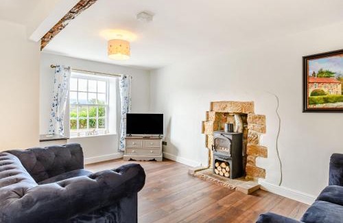 Castleton House | Castle Cottage