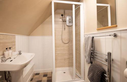Eyemouth House | Castle Cottage, Press Mains Farm Cottages