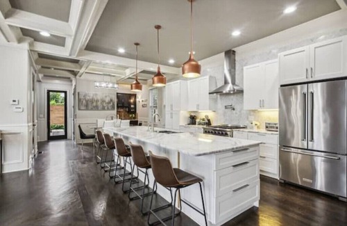 Midtown House | Castle House with Rooftop Views in Old Forth Ward Atlanta