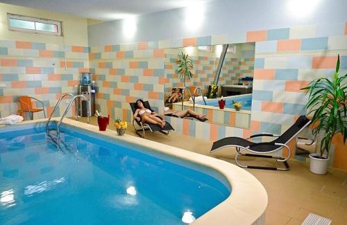 Prague 8 Hotel | Castle Residence Praha