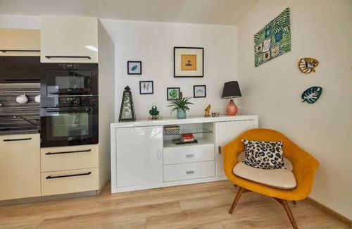 Old Town Apartment | Castle View Luxe, Stylish Apartment Next to Bratislava Castle, top location