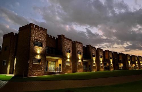 Roodeplaat Apartment | Castle Walk Estate
