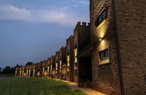 Roodeplaat Apartment | Castle Walk Estate