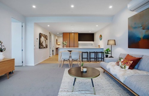 Hobsonville Apartment | Catalina Bay Seascape with Bay Views and Carpark