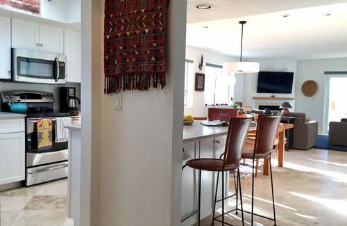 Sunrise Presidio Townhomes House | Catalina Foothills, Tucson. Charming 2 Bedroom Town Home Great Mountain Views