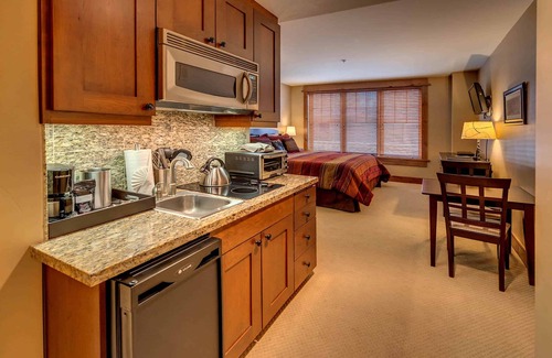 Truckee Condo | Catamount 204A - Junior Studio Northstar Village