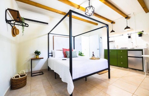 Maleza Alta Apartment | Catania 2 Suite W/private pool,W/heater , WIFI.