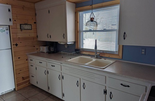 Standish Township Cabin | Catch on the Canal - Waterfront Getaway Near Casino, Dining & Entertainment